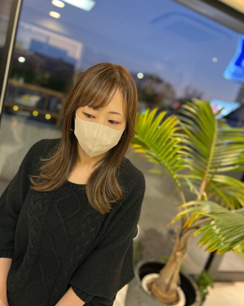 糸チップハイライト ヘアカラー セミロングヘア ケアブリーチ 福岡 春日 春日市 大野城 大野城市 筑紫野 筑紫野市 太宰府 太宰府市 美容室 美容院 ヘアサロン ARTofhair ART of hair アートオブヘアー アートオブヘア 春日市美容室 春日市カラー 春日市ケアブリーチ 福岡ケアブリーチ 福岡美容室 福岡糸チップハイライト 春日市糸チップハイライト 大野城市糸チップハイライト