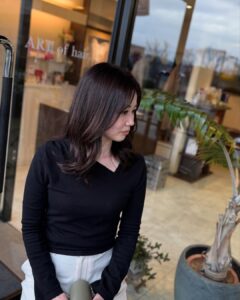 毛先デジタルパーマ 酸性ストレート 髪質改善トリートメント セミロングヘア 福岡美容室 美容室 美容院 女性 髪型 ヘアサロン ARTofhair ART of hair アートオブヘアー アートオブヘア