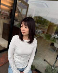 ヘアカラー エノグ ENOG セミロングヘア 女性 福岡 春日 春日市 大野城 大野城市 筑紫野 筑紫野市 太宰府 太宰府市 美容室 美容院 ヘアサロン ARTofhair ART of hair アートオブヘアー アートオブヘア 近くの美容室